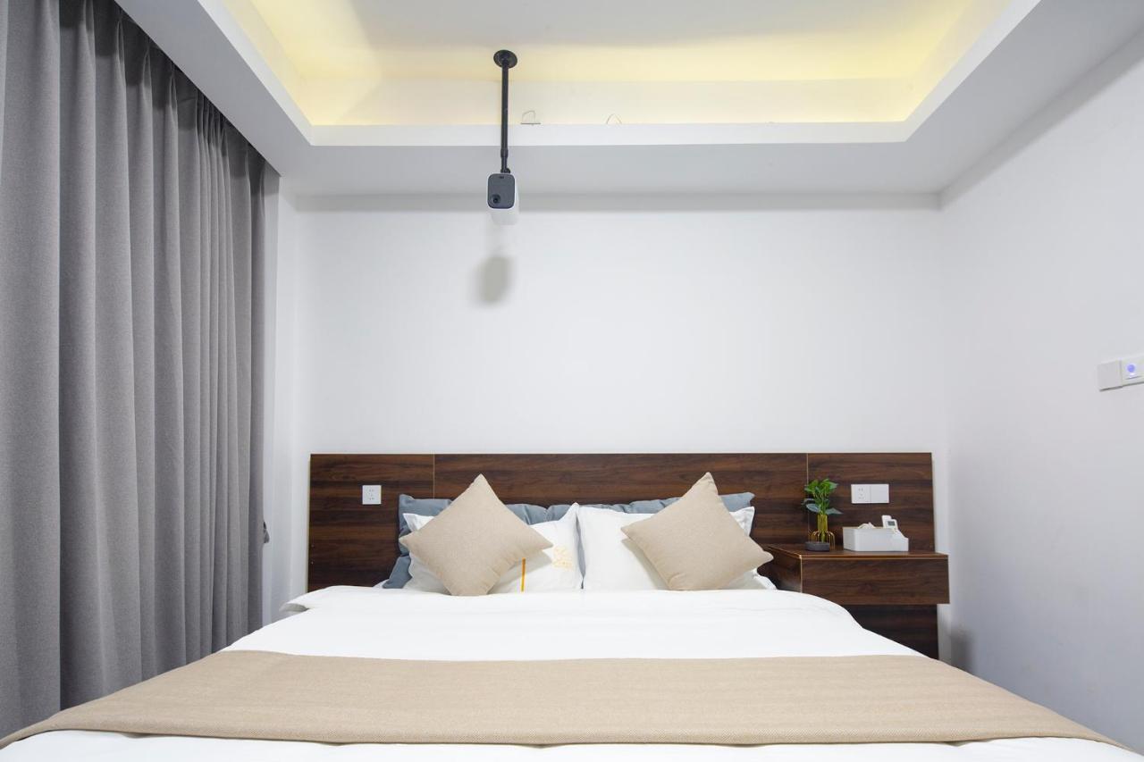 Deer Chenke Seascape Surf B&B Sanya Dış mekan fotoğraf